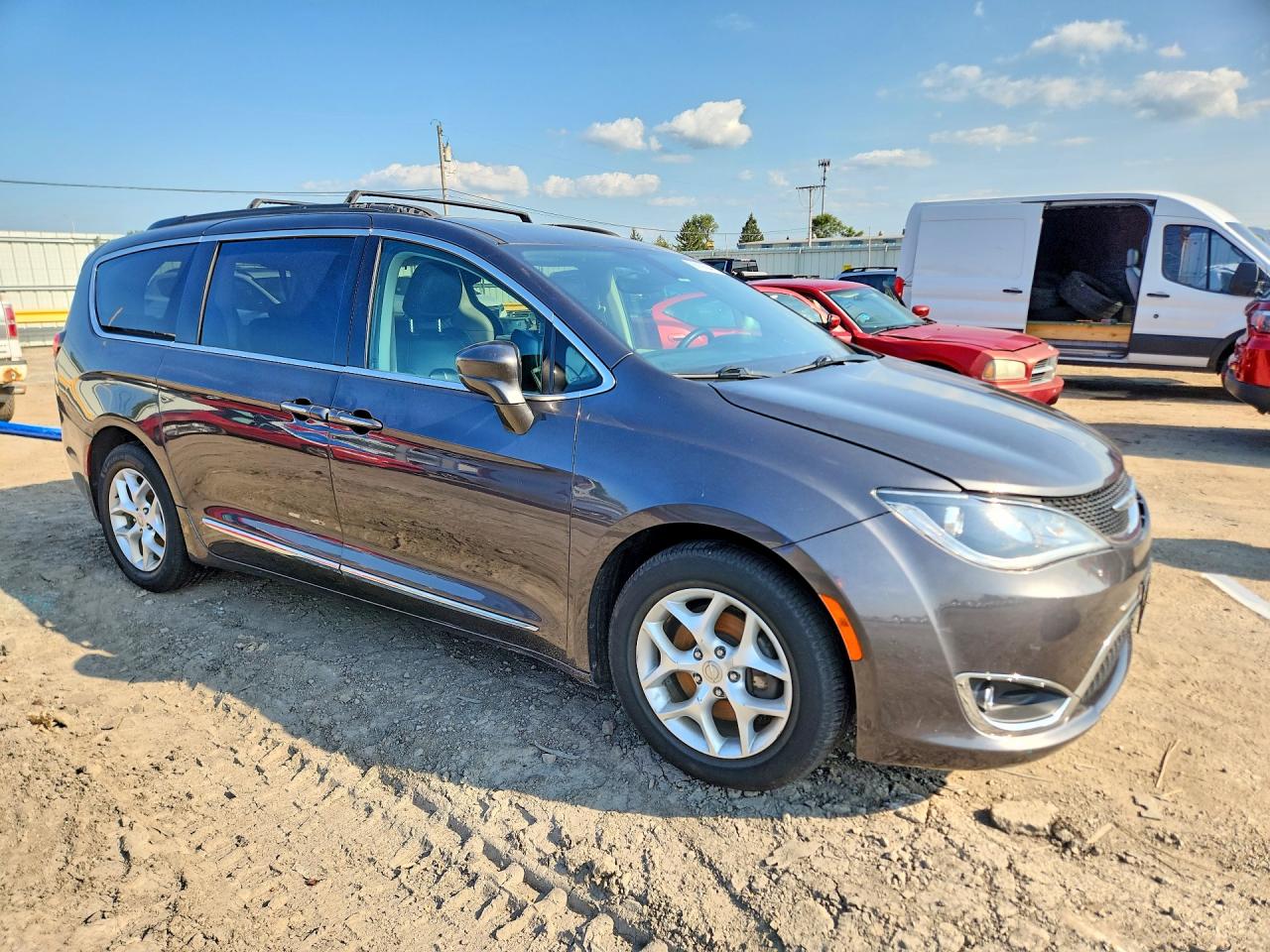 2017 CHRYSLER PACIFICA TOURING L — снимка 4