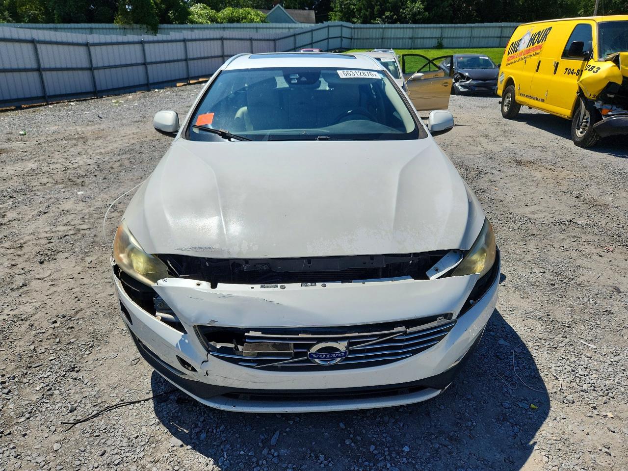 2017 VOLVO V60 T5 PLATINUM — снимка 5