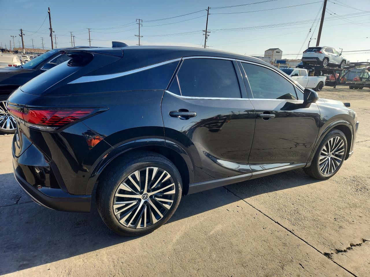 2025 LEXUS RX 350 PREMIUM+ — снимка 3