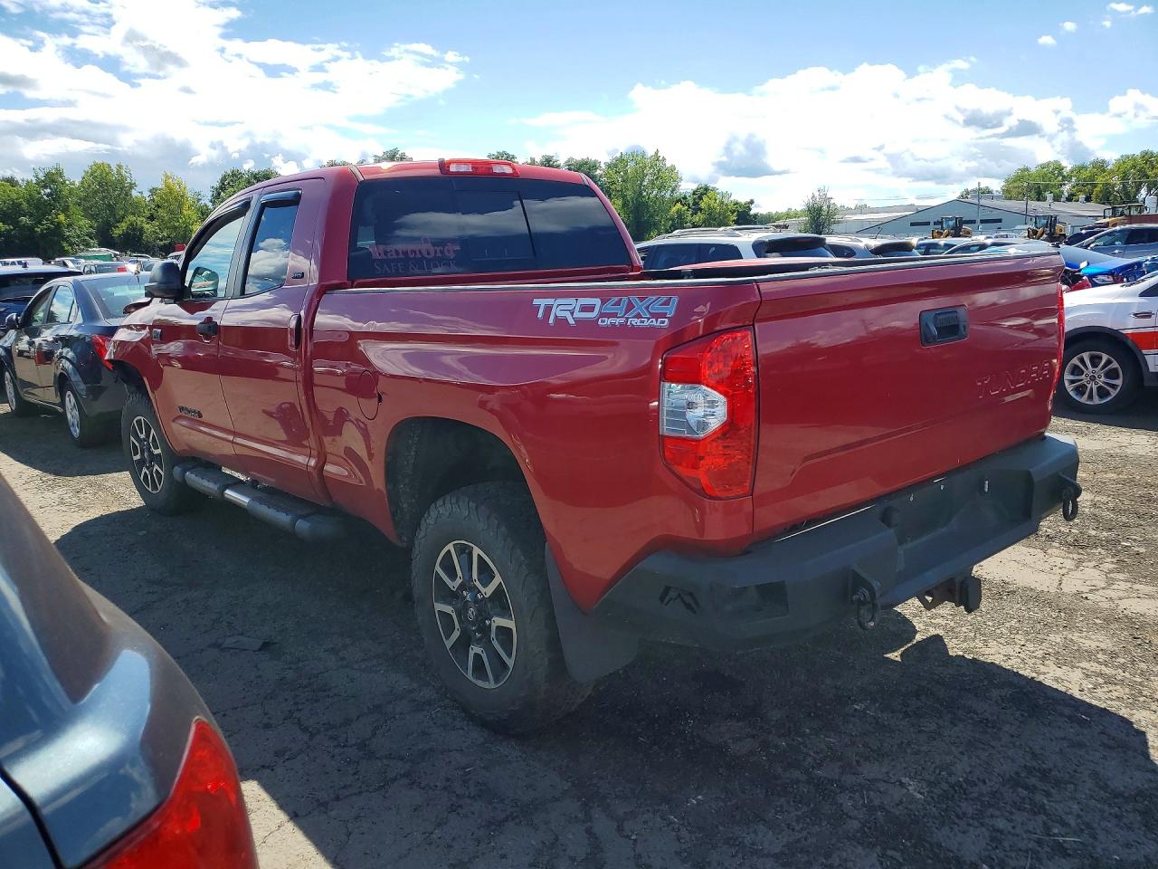 2015 TOYOTA TUNDRA SR5 — снимка 2