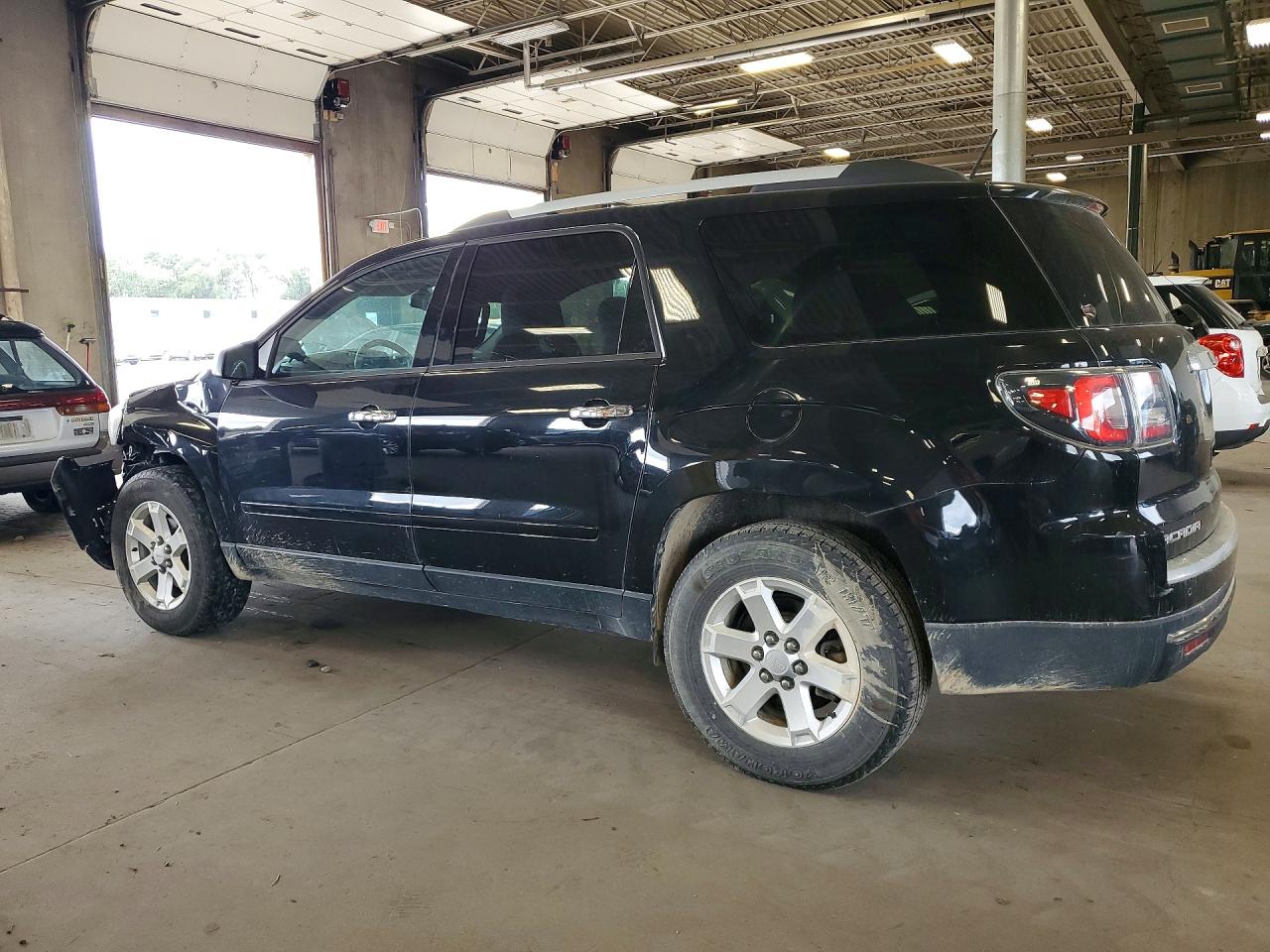 2016 GMC ACADIA SLE — снимка 2