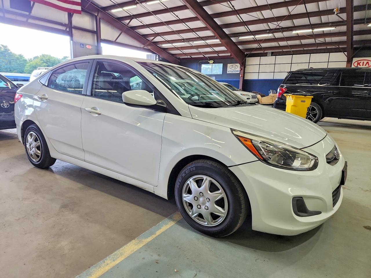 2017 HYUNDAI ACCENT SE — снимка 4