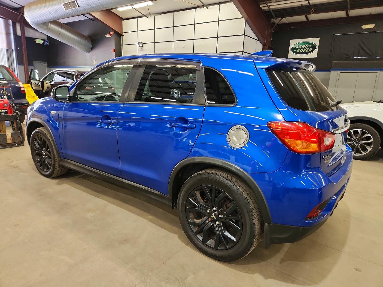 2018 MITSUBISHI OUTLANDER SPORT ES — снимка 2