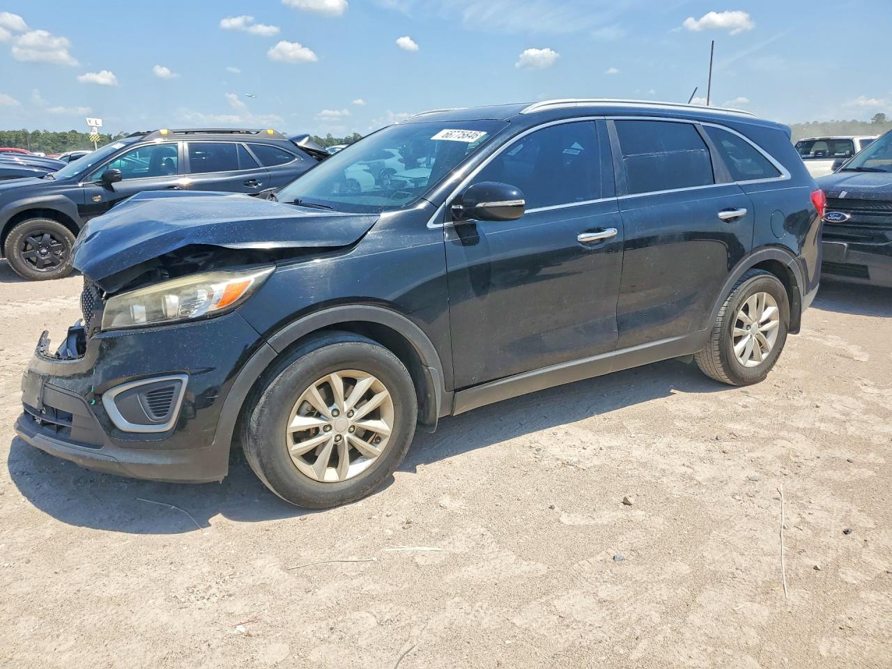 2017 KIA SORENTO LX