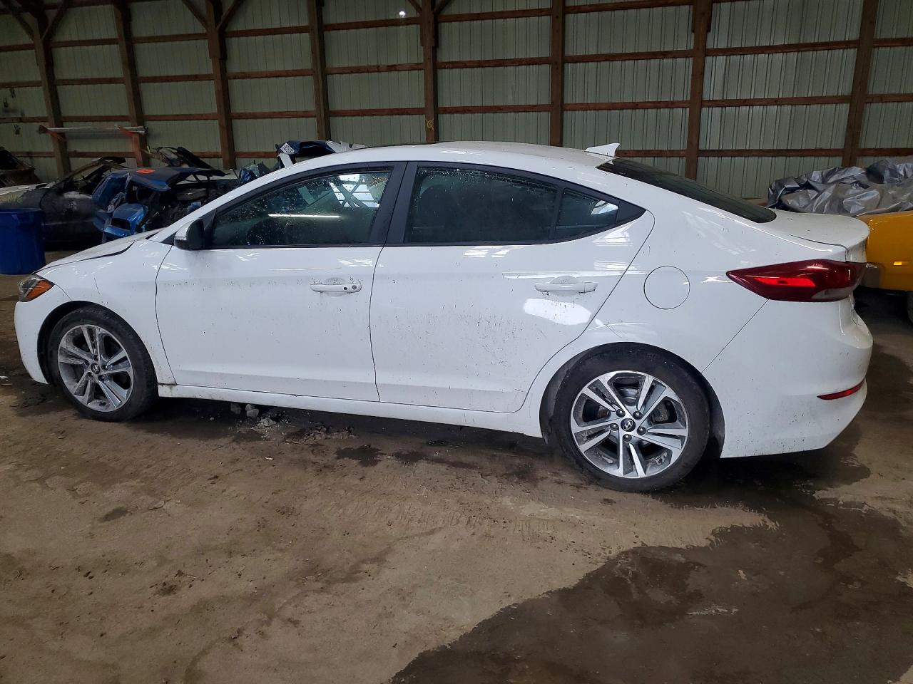 2017 HYUNDAI ELANTRA SE — снимка 2