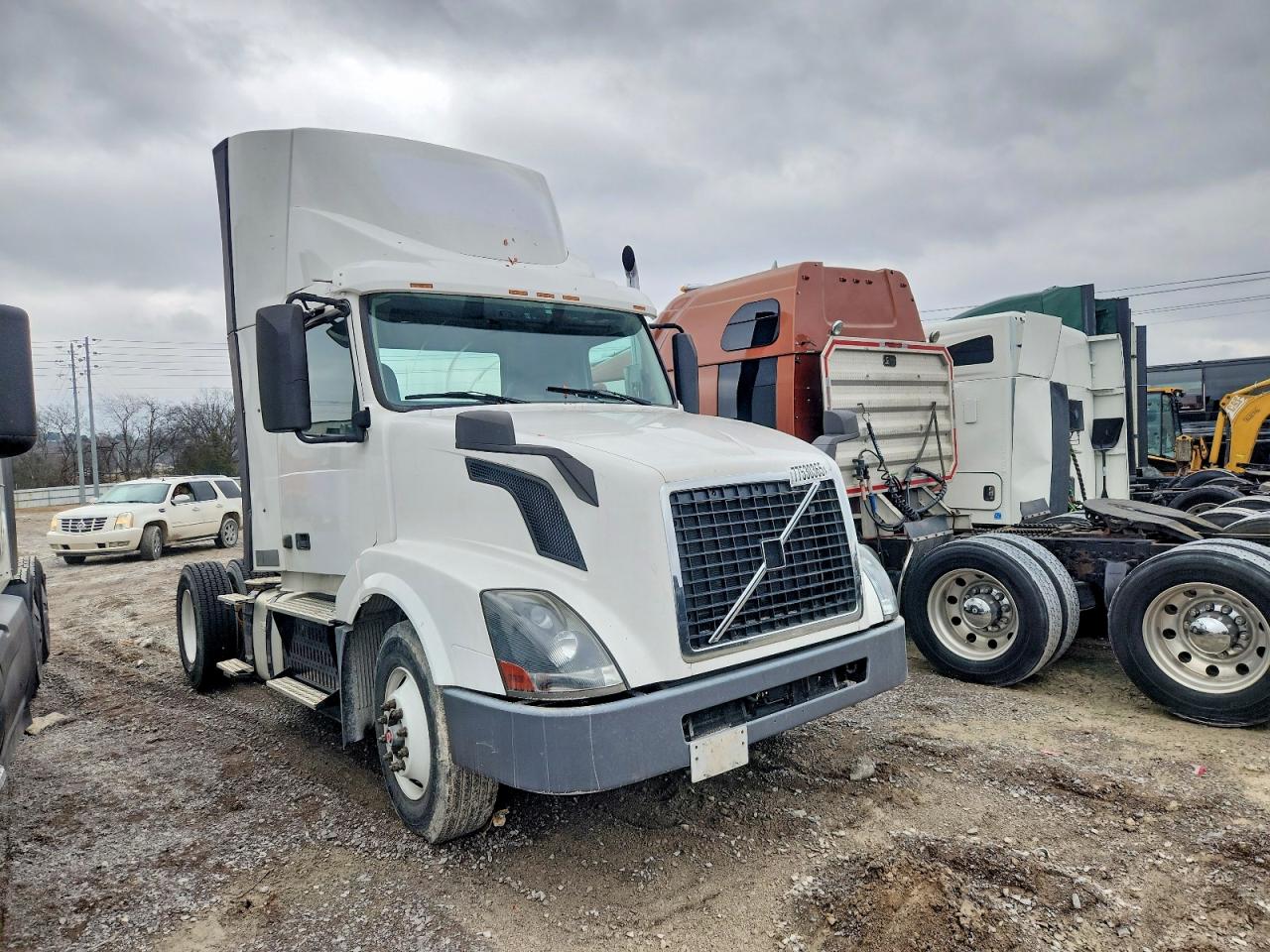 2017 VOLVO VNL