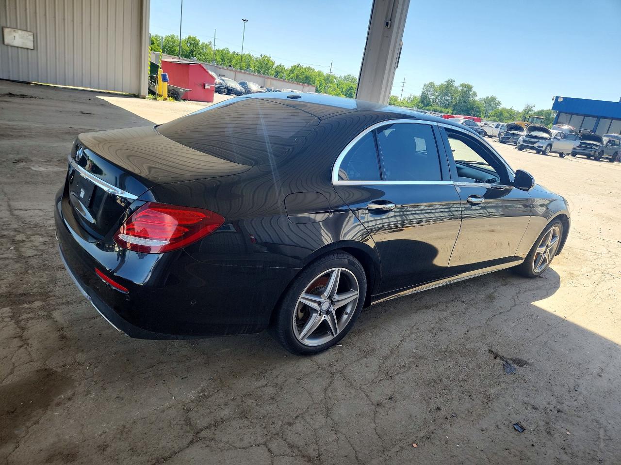 2017 MERCEDES-BENZ E 300 — снимка 3