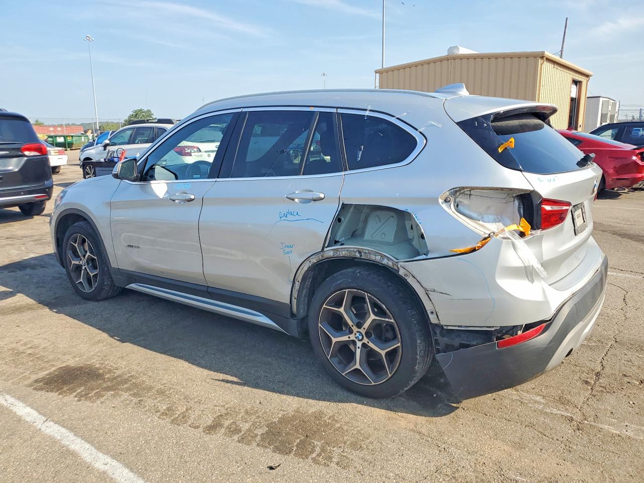 2018 BMW X1 XDRIVE28I — снимка 2