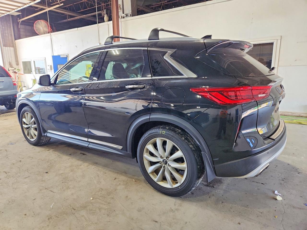 2019 INFINITI QX50 ESSENTIAL — снимка 2