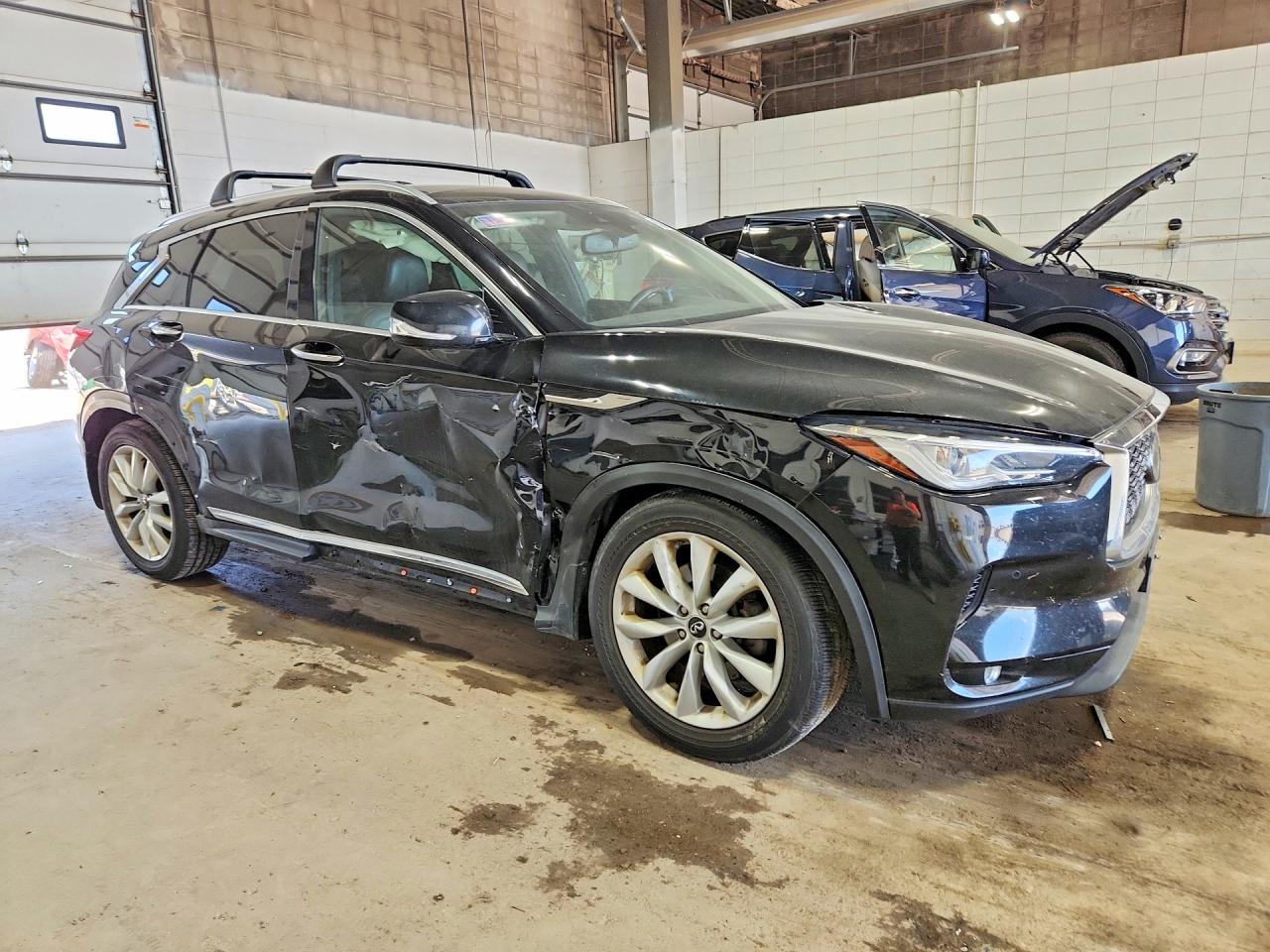 2019 INFINITI QX50 ESSENTIAL — снимка 4