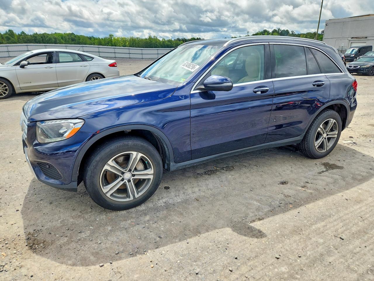 2017 MERCEDES-BENZ GLC 300 4MATIC