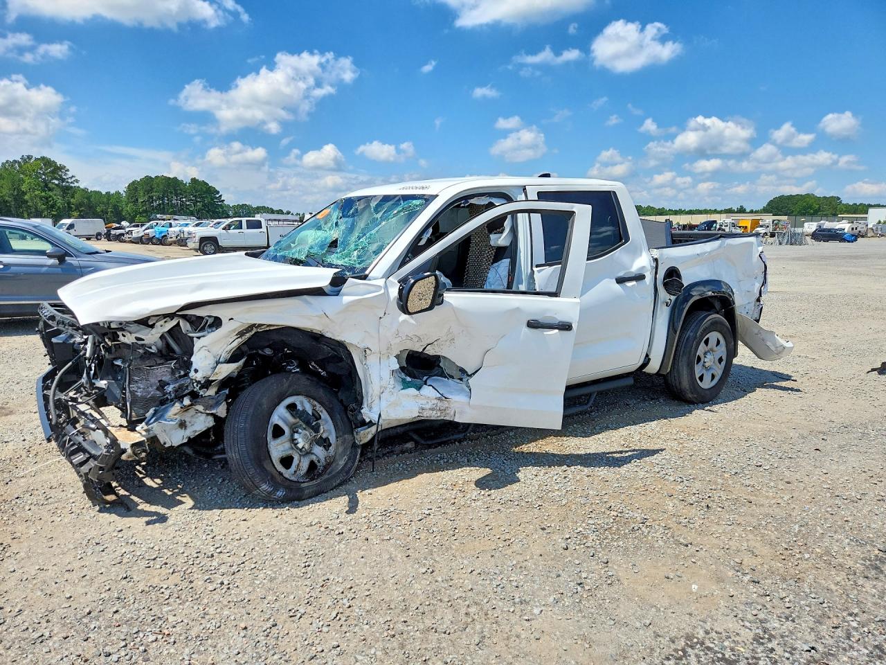 2024 TOYOTA TUNDRA SR
