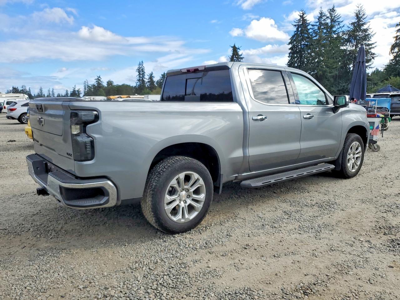 2024 CHEVROLET SILVERADO K1500 LTZ — снимка 3