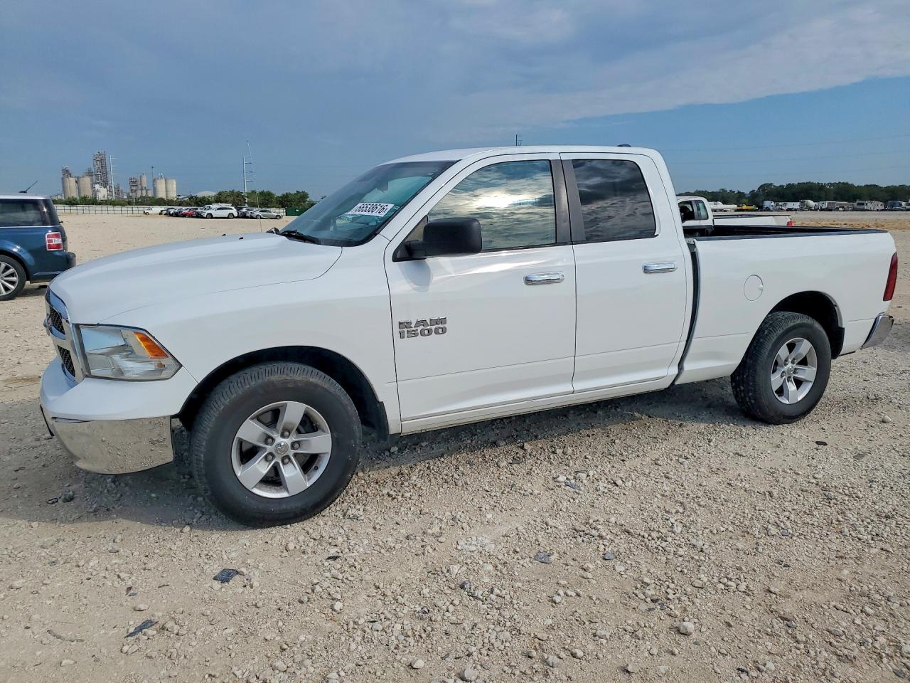 2017 RAM 1500 SLT