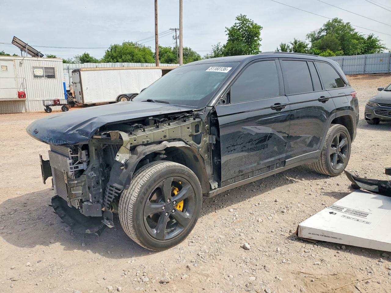 2023 JEEP GRAND CHEROKEE LAREDO