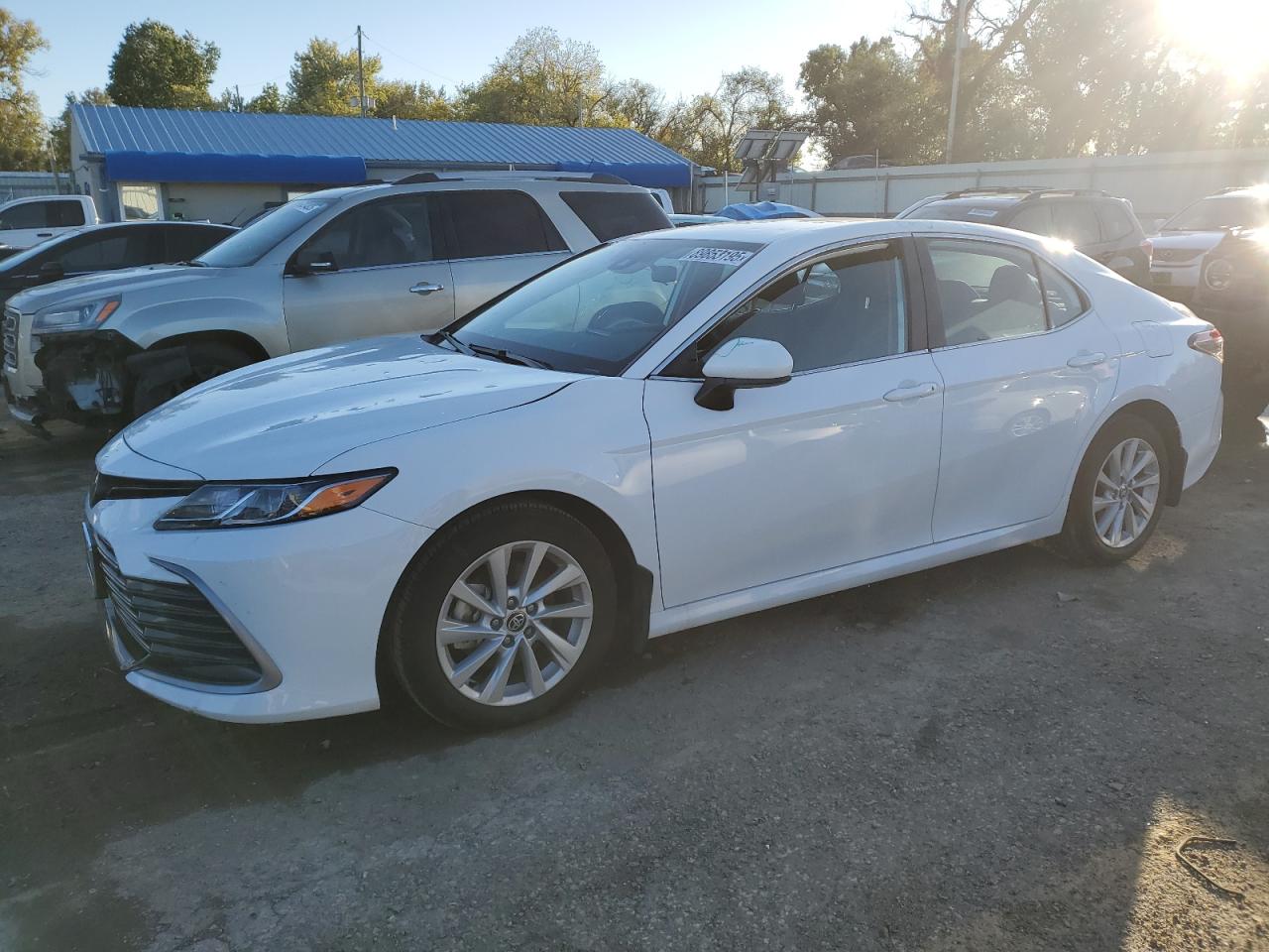 2024 TOYOTA CAMRY LE