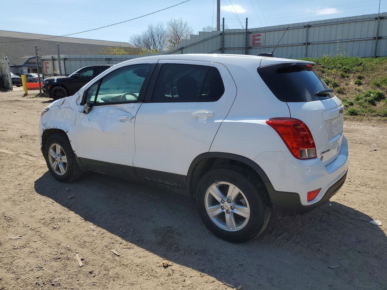 2020 CHEVROLET TRAX LS — снимка 2