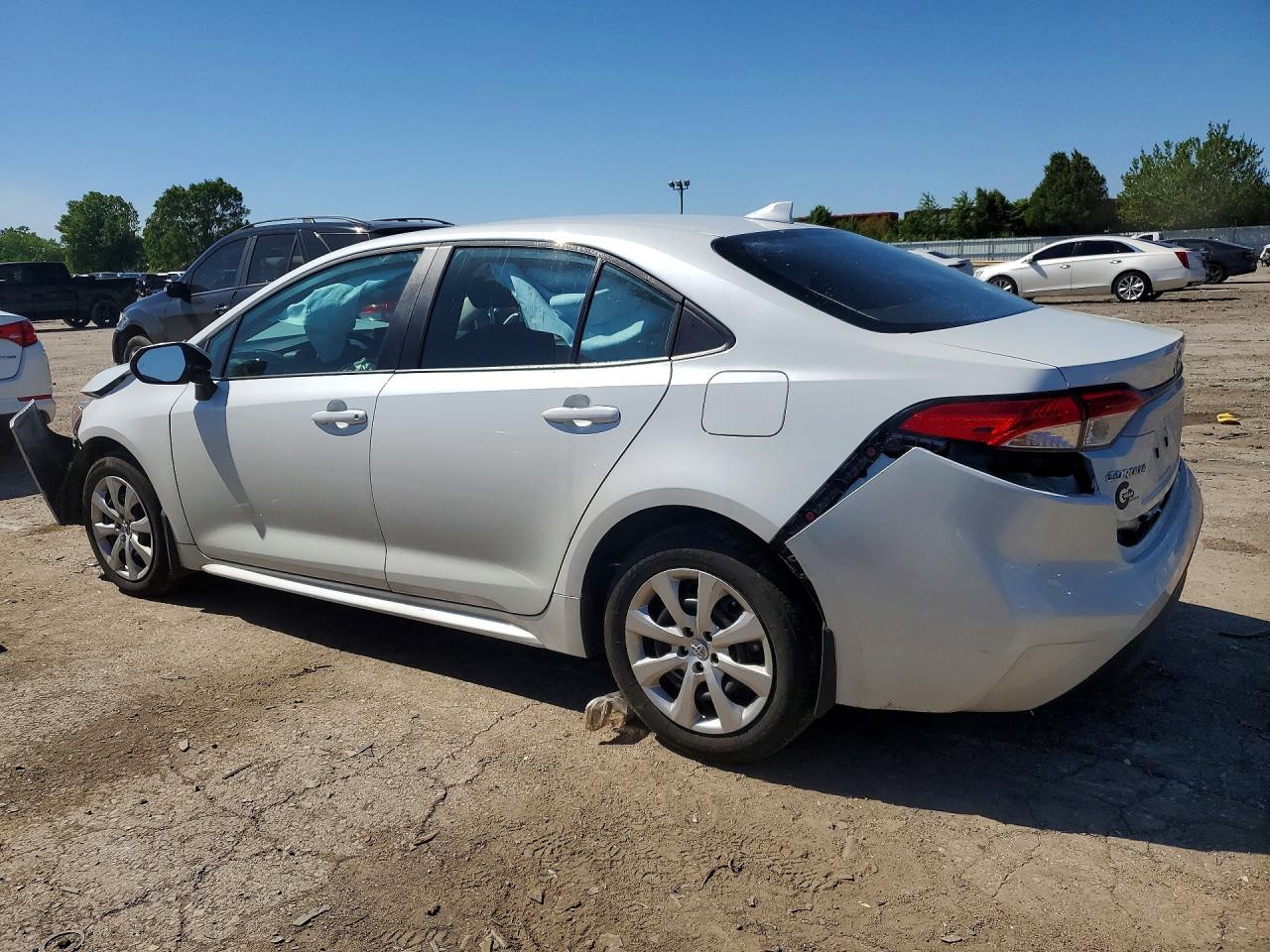 2026 TOYOTA COROLLA LE — снимка 2