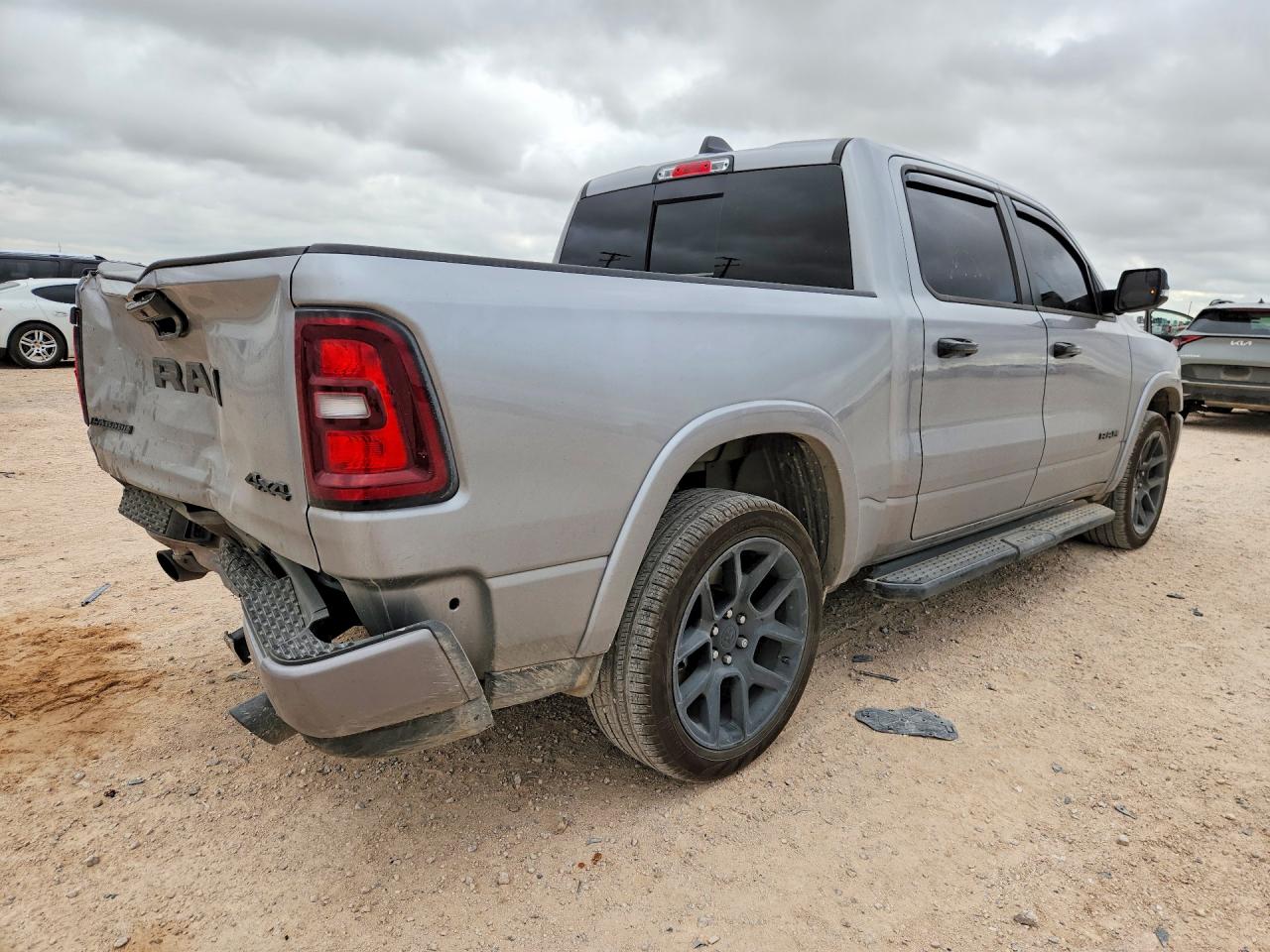 2026 RAM 1500 LARAMIE — снимка 3