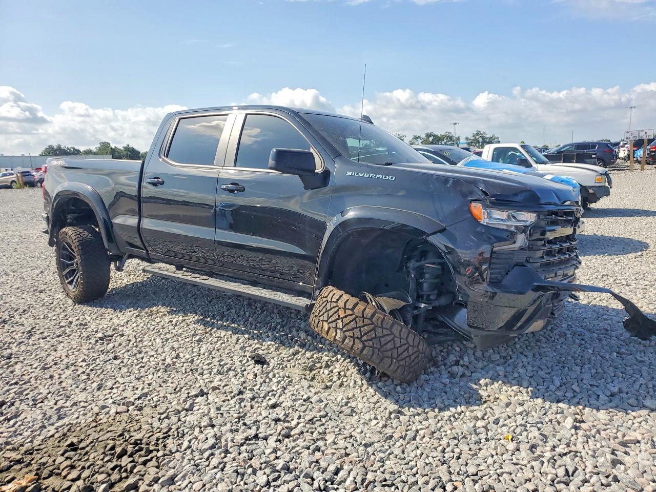 2025 CHEVROLET SILVERADO K1500 RST — снимка 4