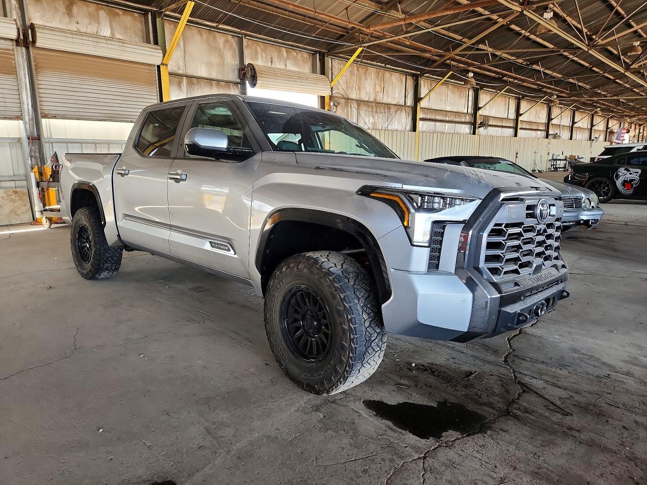 2025 TOYOTA TUNDRA PLATINUM — снимка 4