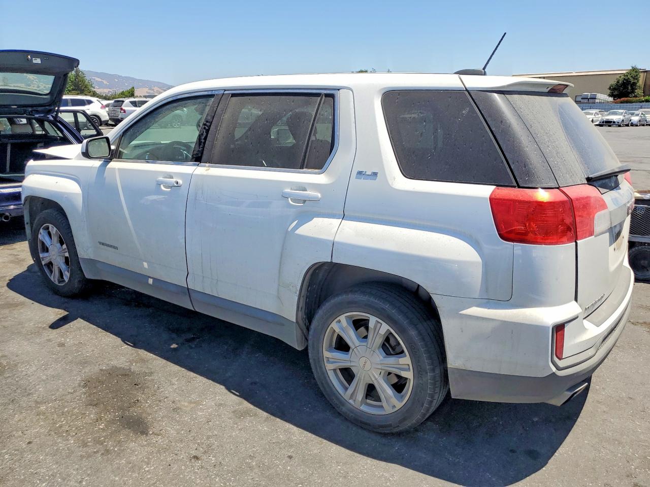2017 GMC TERRAIN SLE — снимка 2
