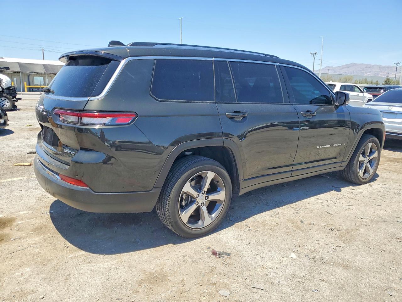 2023 JEEP GRAND CHEROKEE L LIMITED — снимка 3