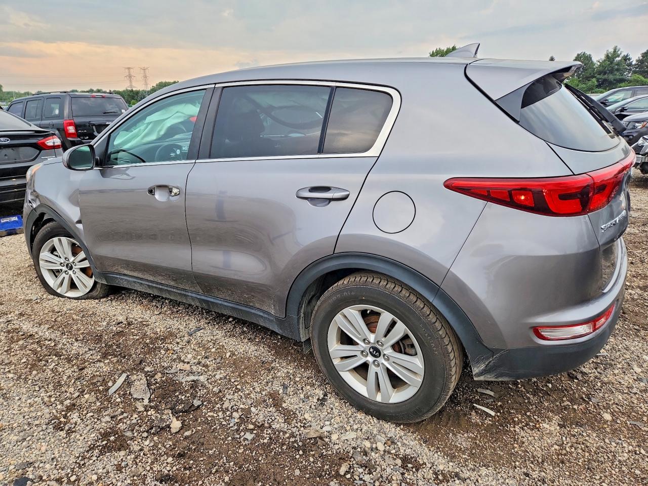 2017 KIA SPORTAGE LX — снимка 2