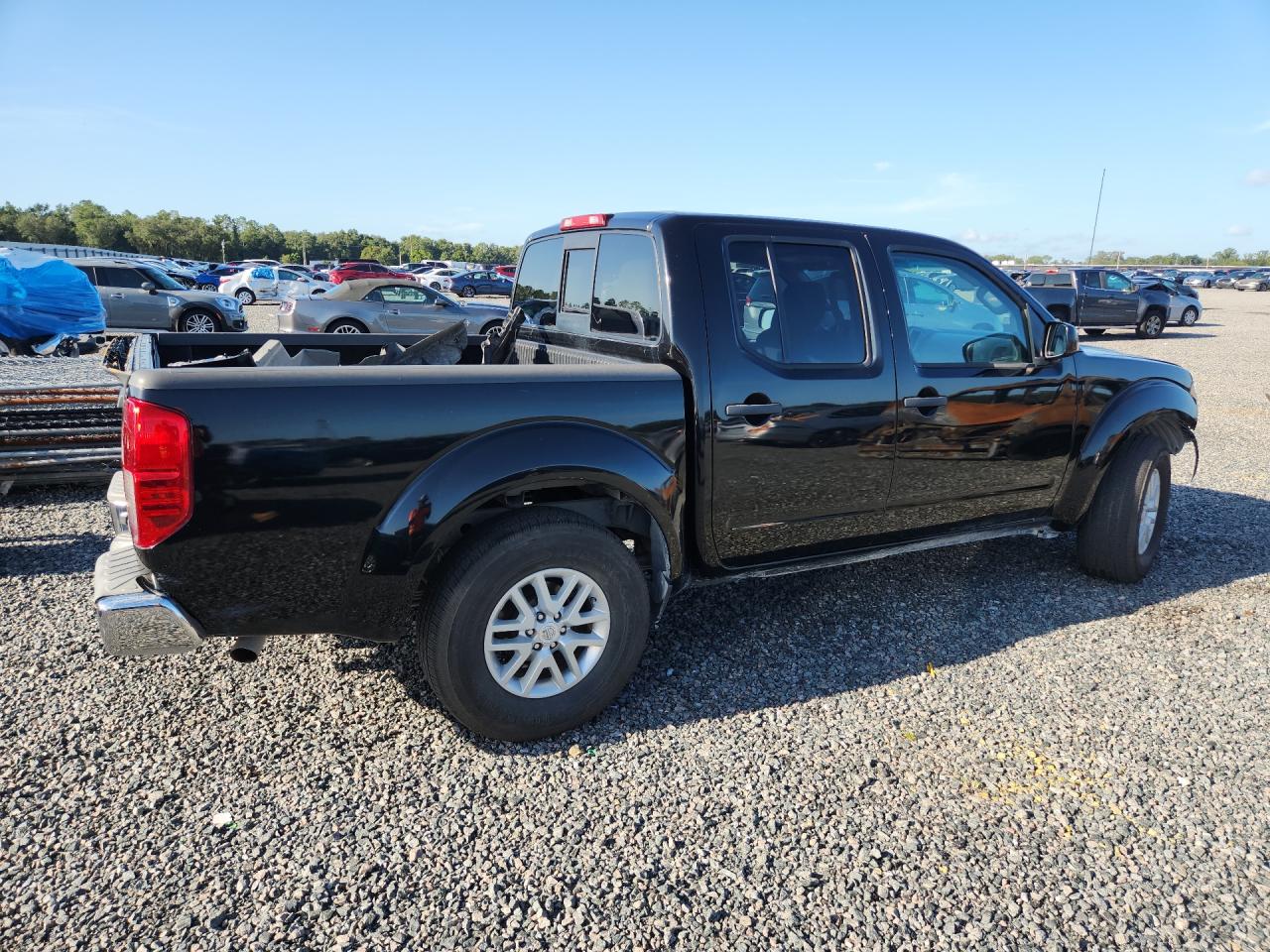 2016 NISSAN FRONTIER SV — снимка 3