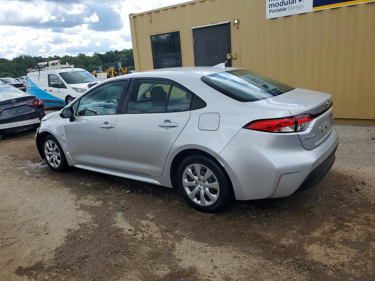 2025 TOYOTA COROLLA LE — снимка 2