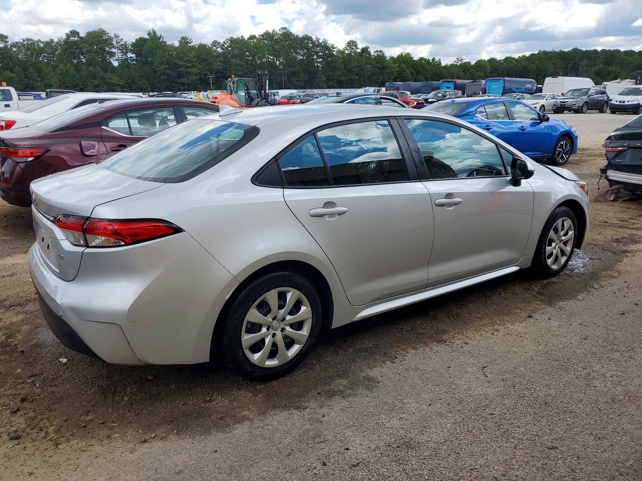 2025 TOYOTA COROLLA LE — снимка 3