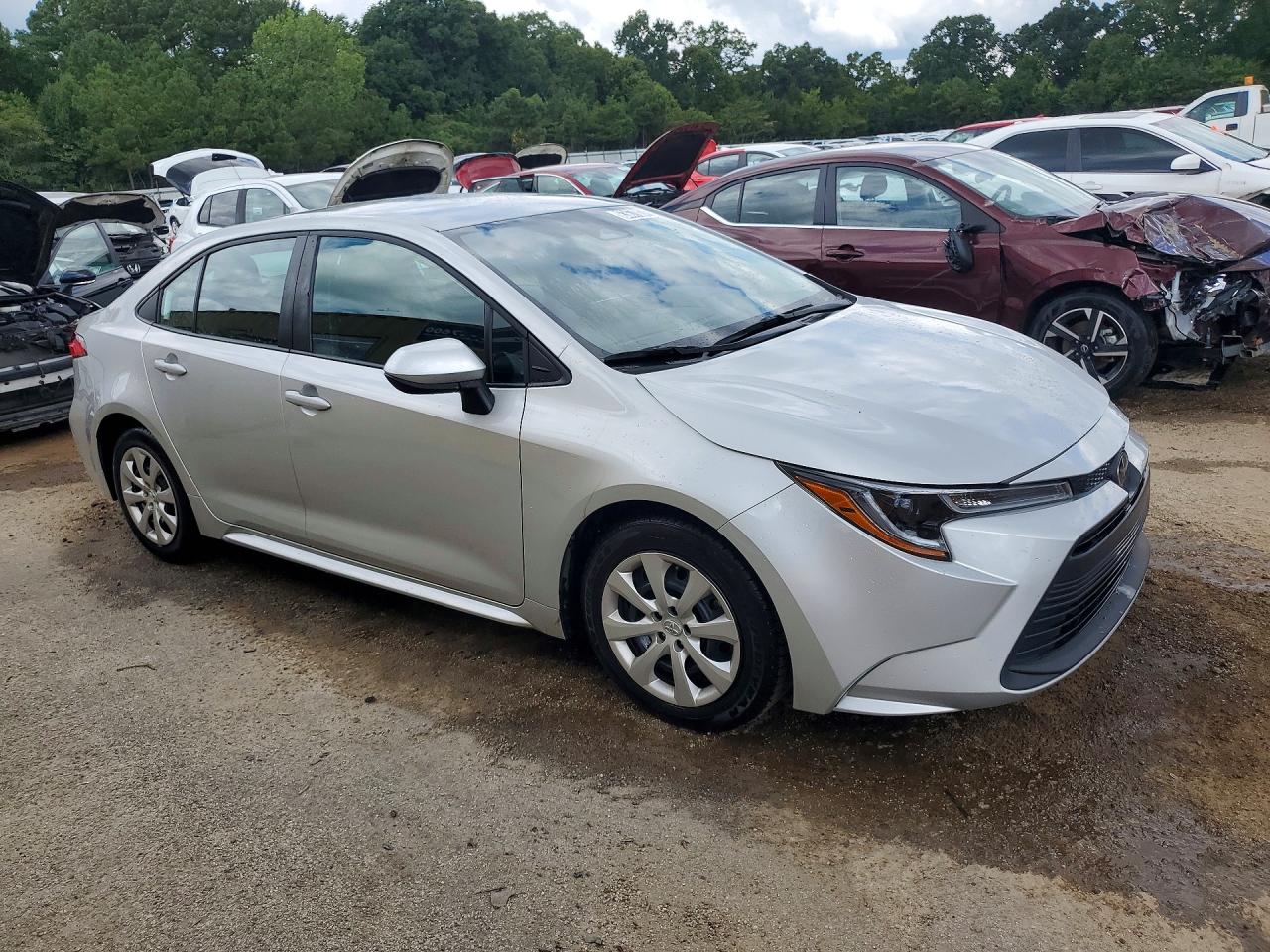 2025 TOYOTA COROLLA LE — снимка 4