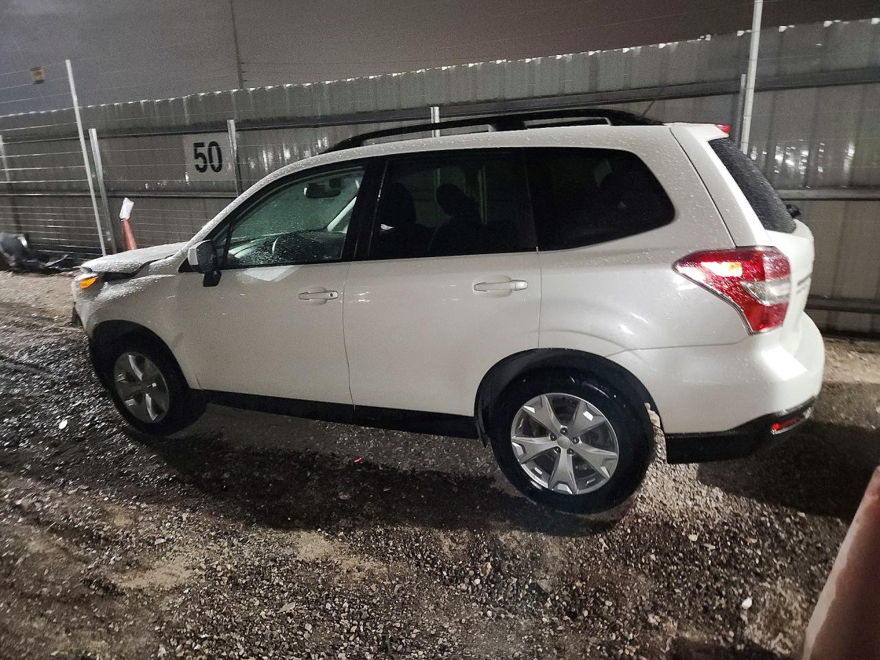 2015 SUBARU FORESTER PREMIUM+MOONROOF — снимка 2