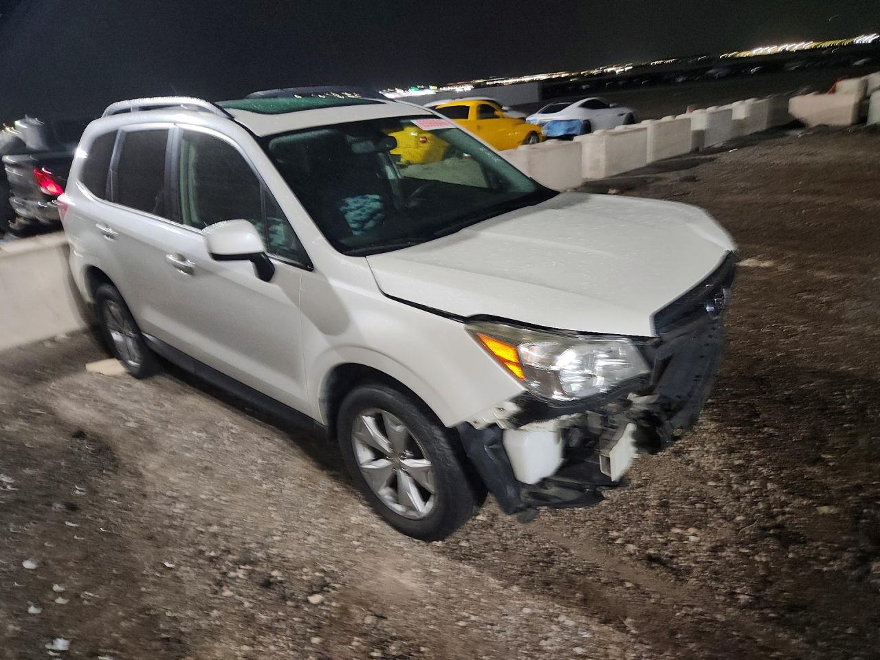 2015 SUBARU FORESTER PREMIUM+MOONROOF — снимка 4