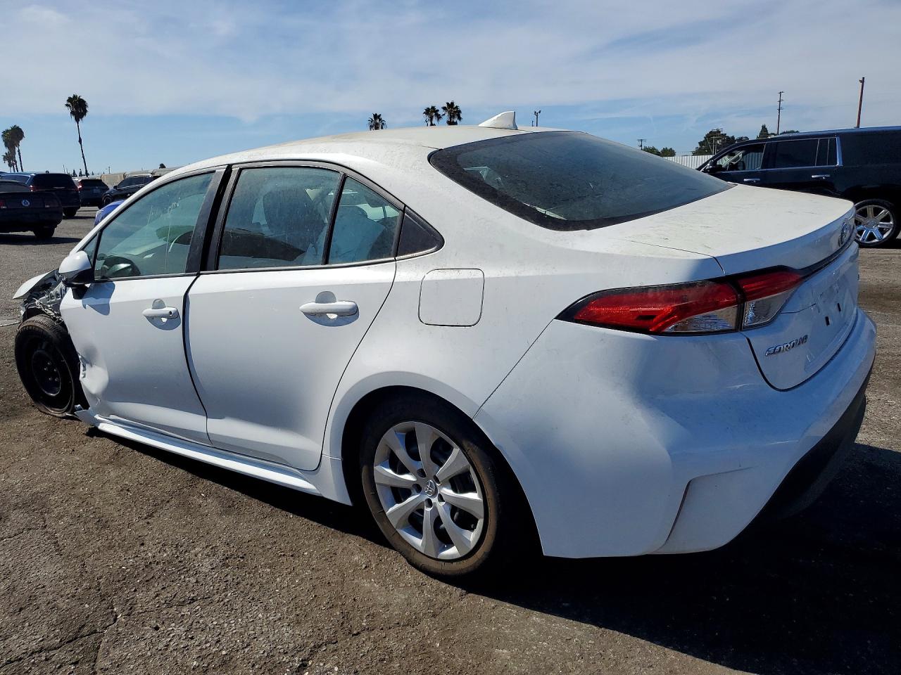 2025 TOYOTA COROLLA LE — снимка 2
