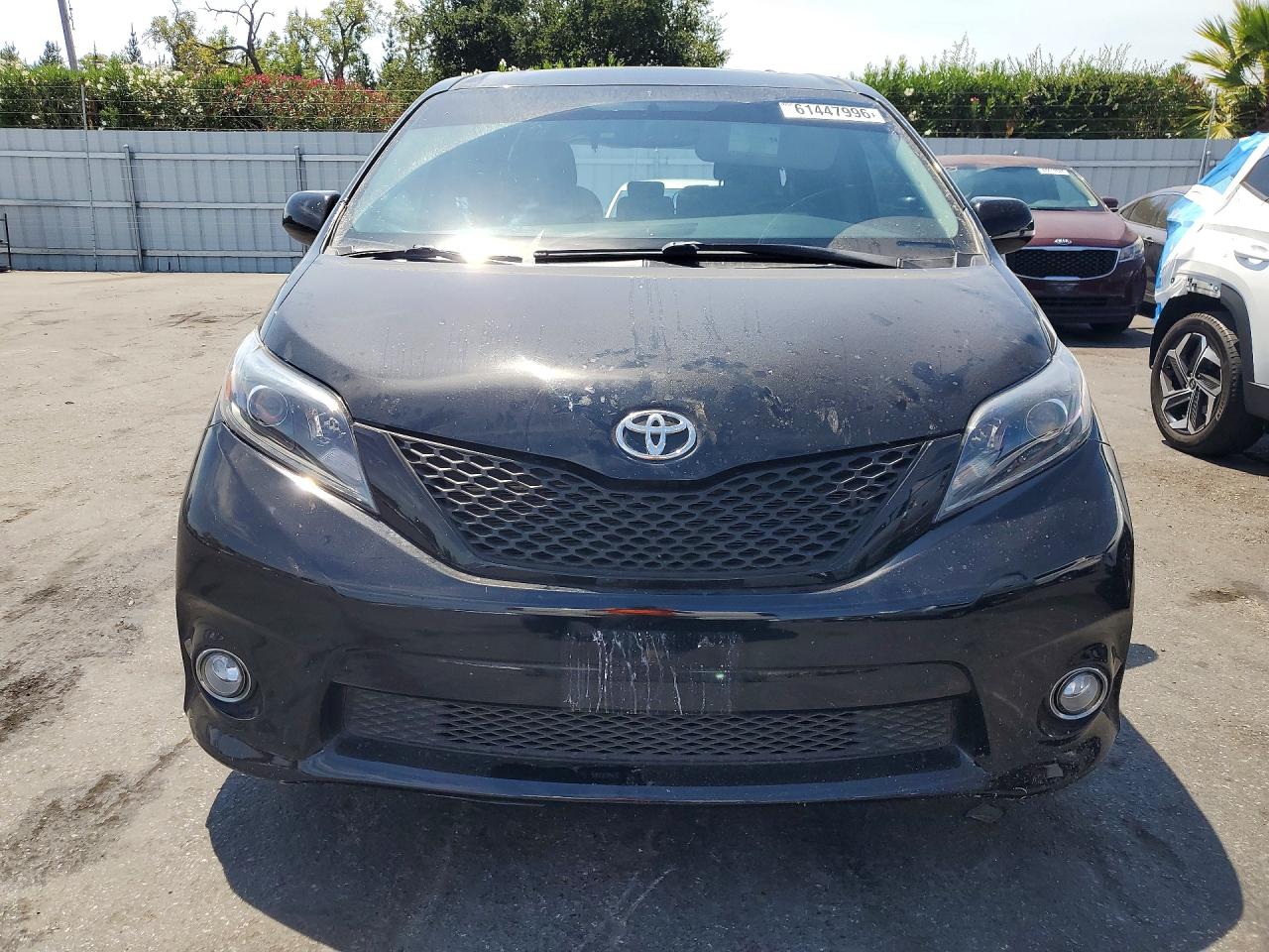 2017 TOYOTA SIENNA SE — снимка 5
