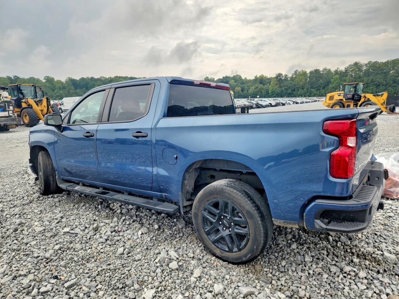 2024 CHEVROLET SILVERADO C1500 CUSTOM — снимка 2
