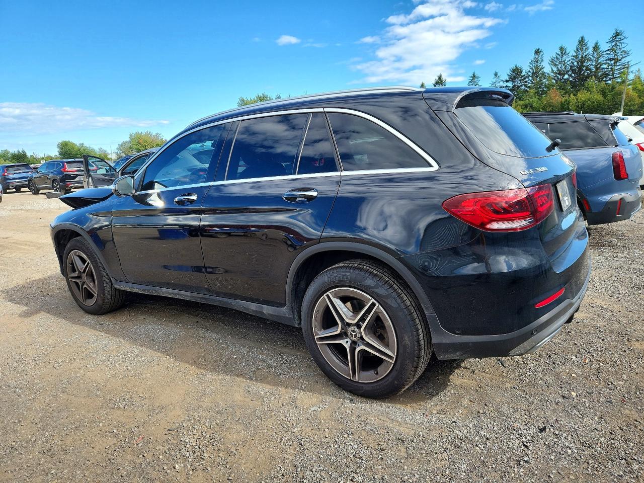 2021 MERCEDES-BENZ GLC 300 4MATIC — снимка 2
