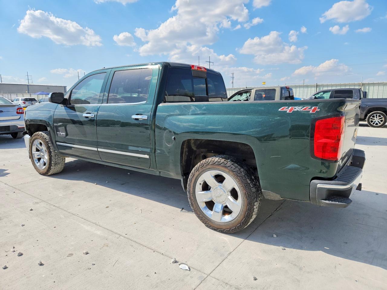 2015 CHEVROLET SILVERADO K1500 LTZ — снимка 2