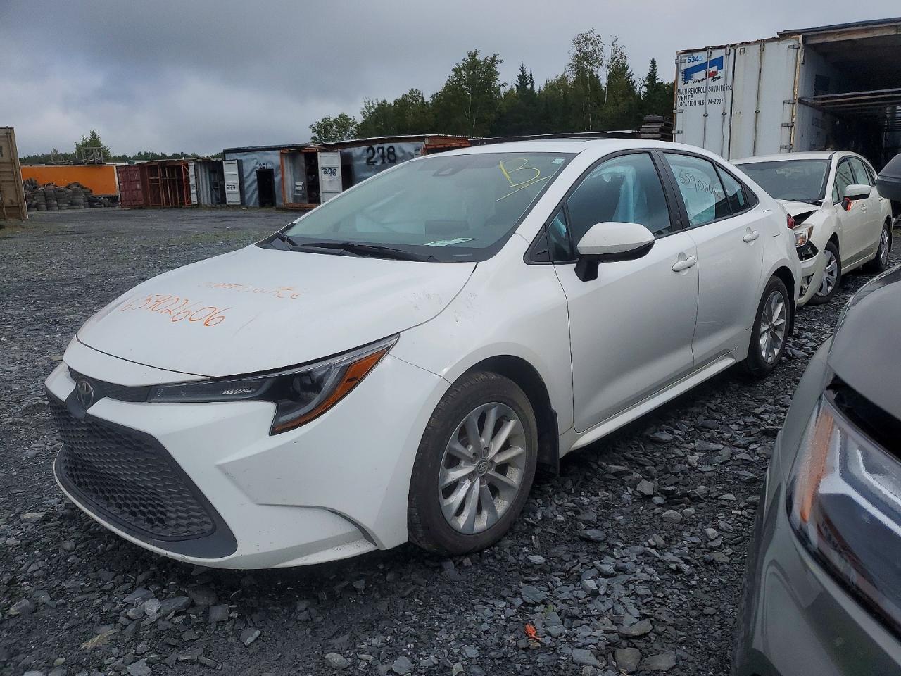 2022 TOYOTA COROLLA LE