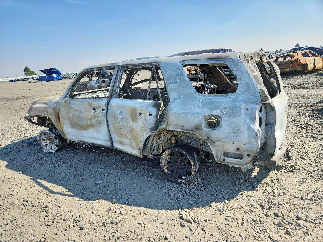 2024 TOYOTA 4RUNNER TRD OFF-ROAD PREMIUM — снимка 2