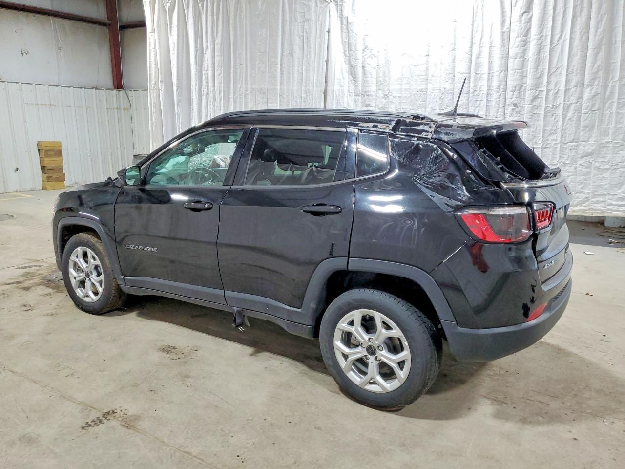 2025 JEEP COMPASS LATITUDE — снимка 2