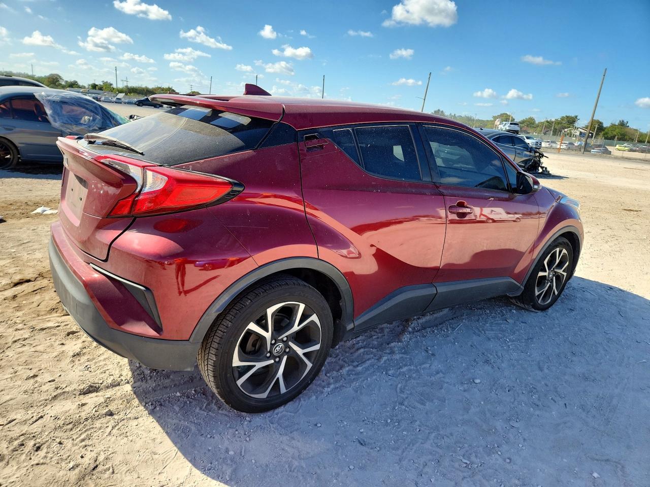 2018 TOYOTA C-HR XLE — снимка 3