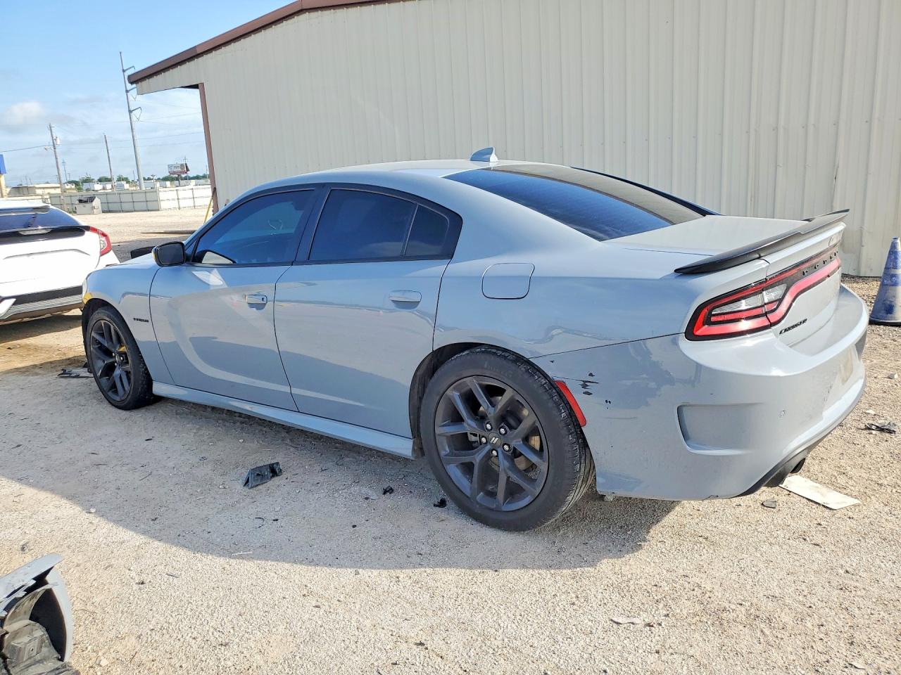 2022 DODGE CHARGER R — снимка 2