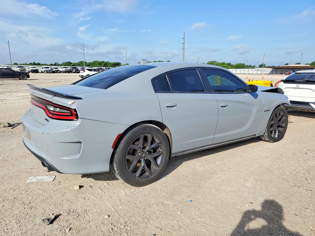 2022 DODGE CHARGER R — снимка 3