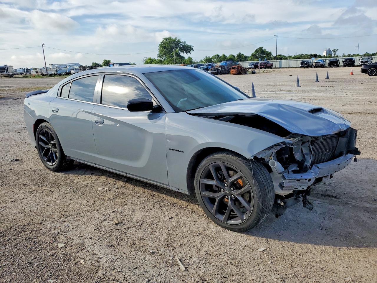 2022 DODGE CHARGER R — снимка 4