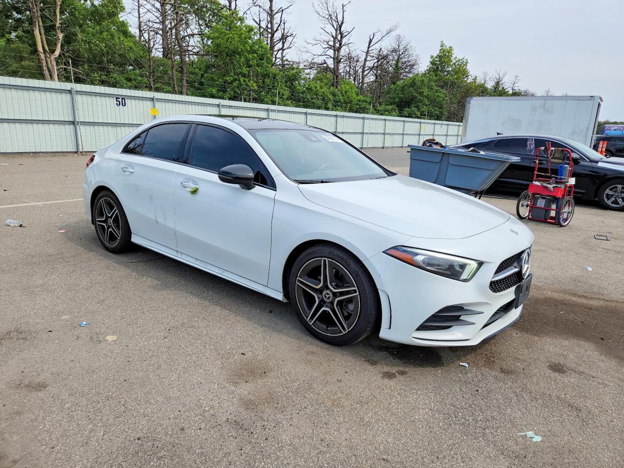 2021 MERCEDES-BENZ A-CLASS A220-4M — снимка 4
