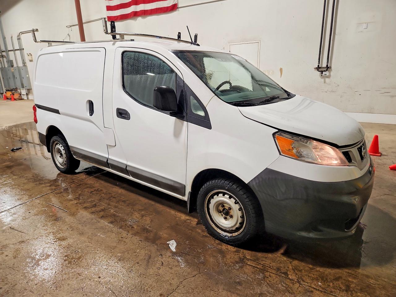 2015 NISSAN NV200 SV — снимка 4