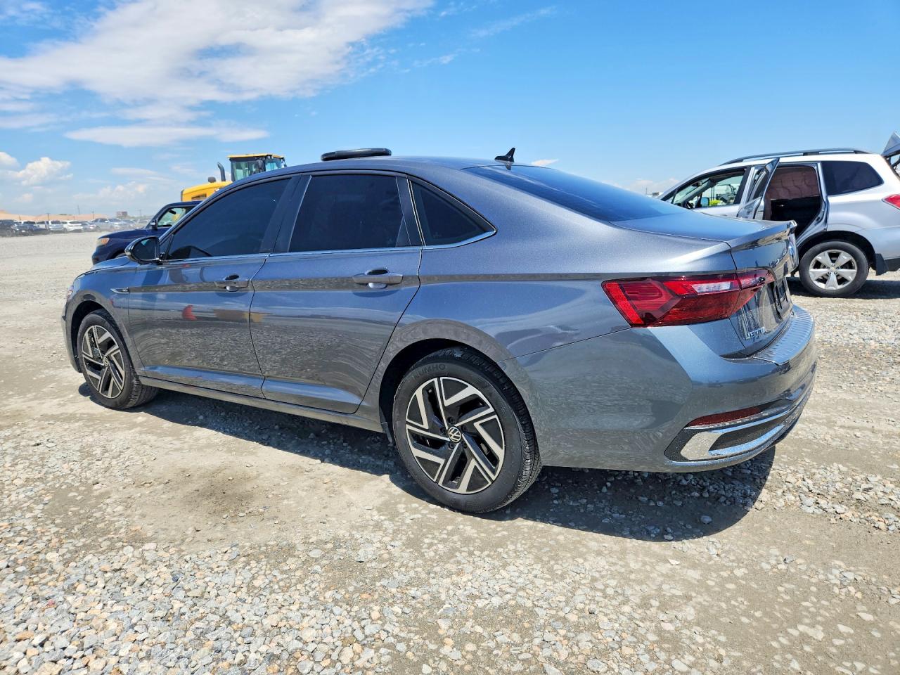 2023 VOLKSWAGEN JETTA SEL — снимка 2