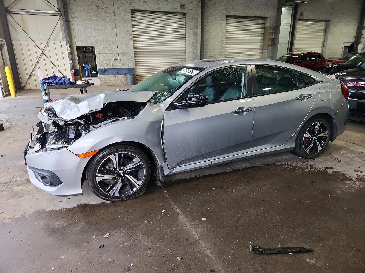 2017 HONDA CIVIC TOURING